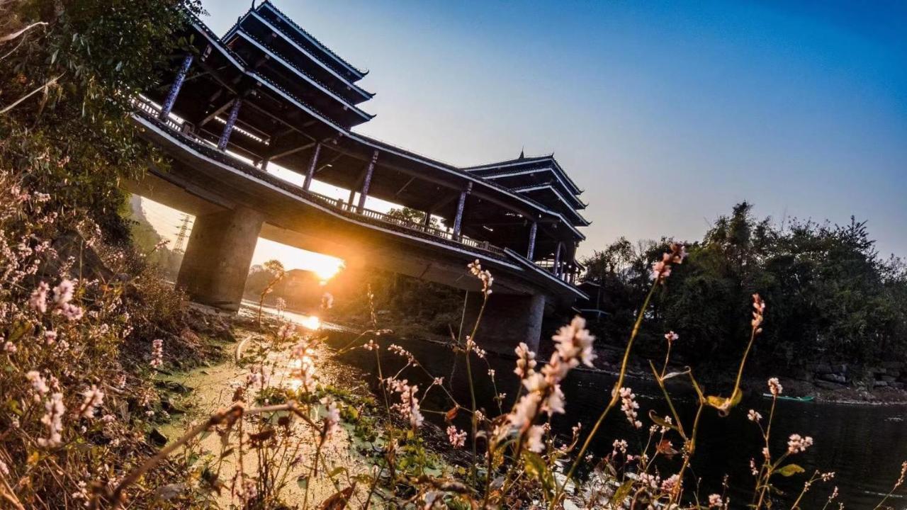 Secret Courtyard Resort Hotel Guilin Exteriör bild